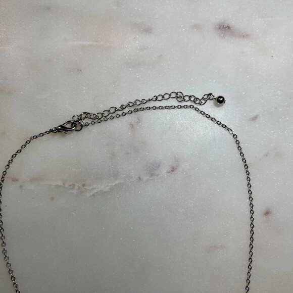 Y2K Vintage Silver Tone Necklace with Pink Heart Pendant - Picture 4 of 4